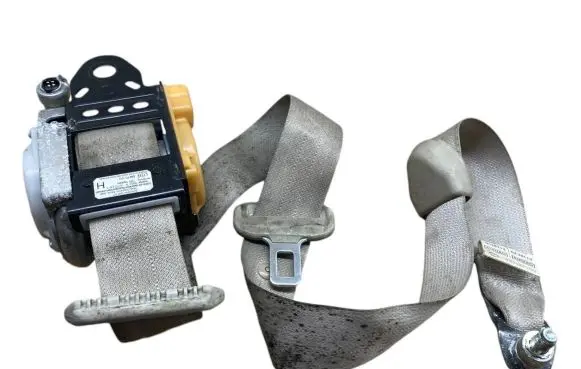 Mazda CX-7 Front seatbelt TKAH2EH911 0438113