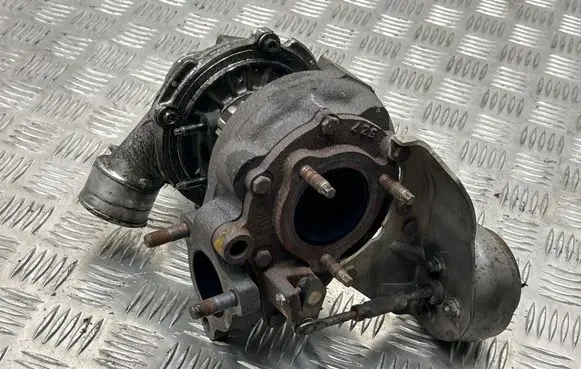 Toyota RAV 4 (XA30) Turbo E1151V4 0A0466
