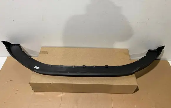 Polestar 2 Front bumper lip 31663678
