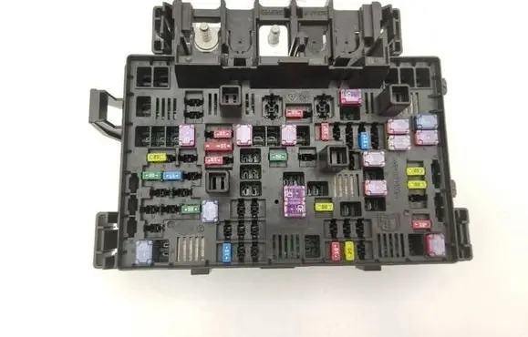 Jeep Grand Cherokee WL Screen/display/small screen 68366721AD