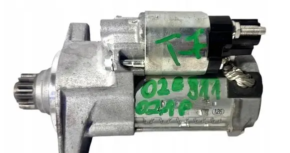 Volkswagen Multivan T7 Starter motor 02E911024P