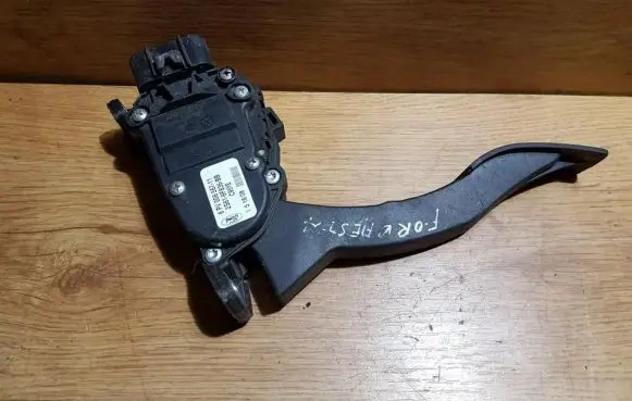 Ford Fiesta Accelerator throttle pedal 2s619f836bb 6pv0056711