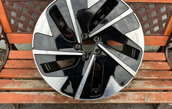 Volkswagen ID.4 R19 alloy rim 