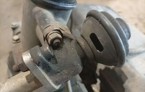 Opel Movano A EGR valve