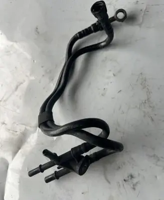 Dodge Nitro Fuel line/pipe/hose 