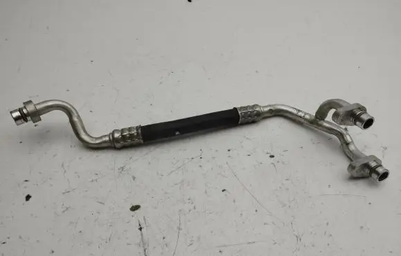 Renault Zoe Air conditioning (A/C) pipe/hose 924467761R