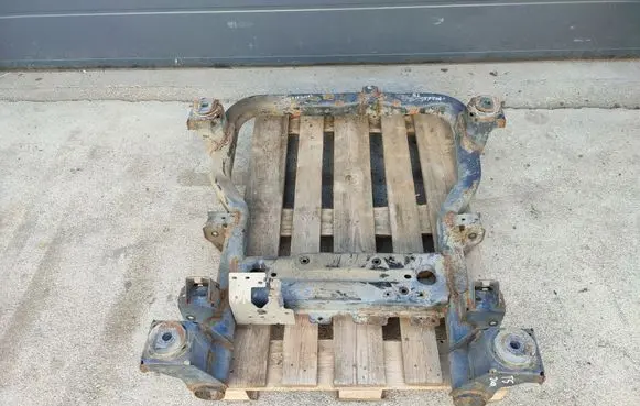 Volkswagen Transporter - Caravelle T5 Front subframe 7e0499029