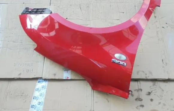 Suzuki Swift I Fender