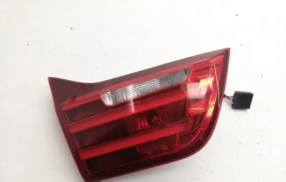 BMW 4 F32 F33 Tailgate rear/tail lights 7296101