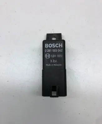 Volkswagen Polo IV 9N3 Glow plug pre-heat relay 045907282A 0281003042