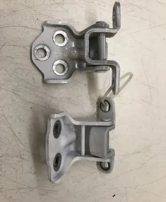 MG MG3 II Rear door hinge set 30004518 10064550