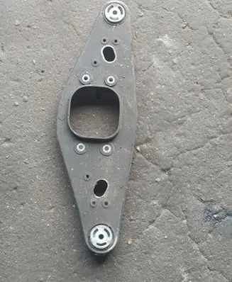Mercedes-Benz E W211 Rear differential/diff mount bracket A2303521806