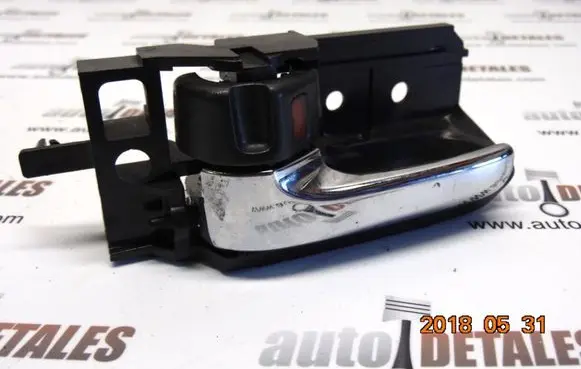 Toyota Avensis T250 Front door interior handle 50594A1
