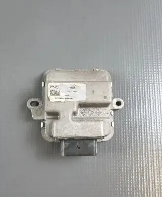 Chevrolet Camaro Fuel injection pump control unit/module 23482909