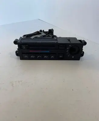 Nissan Primera Climate control unit D99089769-02