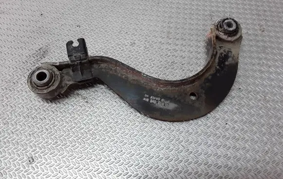 Skoda Octavia Mk2 (1Z) Rear control arm 1K0505323N