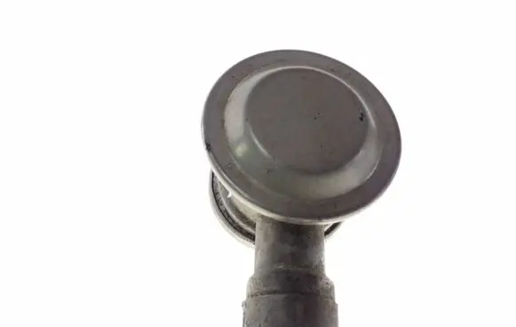 Volkswagen PASSAT B5.5 EGR valve 06B131351A