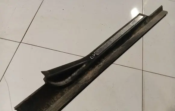 Mercedes-Benz C W203 Front sill trim cover A2036800835