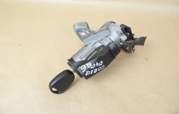 Toyota Corolla E120 E130 Ignition lock 45020024 10Y0TA