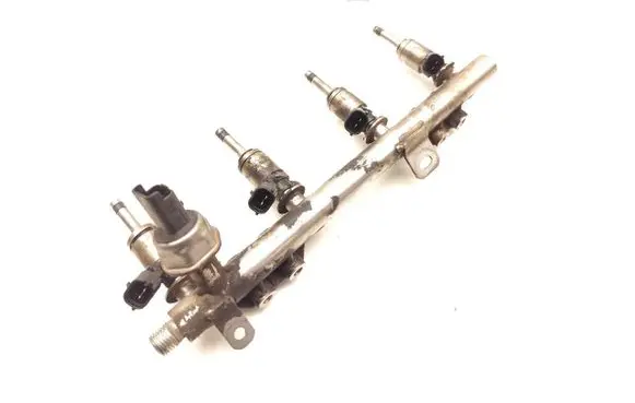 Nissan Qashqai Fuel injectors set 175204385R 1442410508