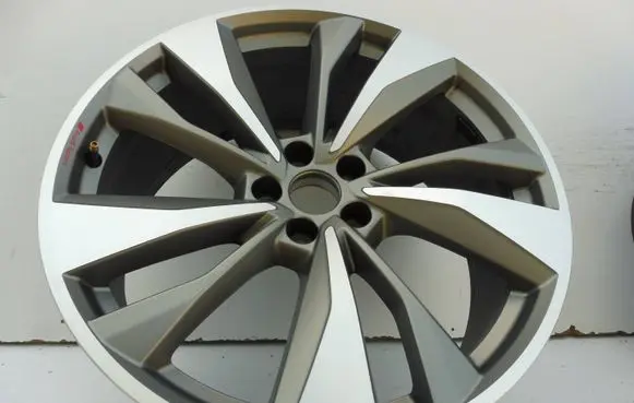Audi Q5 SQ5 R21 alloy rim 80A601025BS