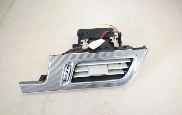 Mercedes-Benz E W212 Dash center air vent grill a2128303454
