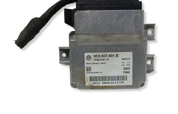 Volkswagen PASSAT B6 Hand brake control module 3C0907801E