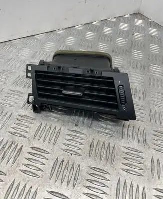 BMW 5 E60 E61 Dashboard side air vent grill/cover trim 6910731 5112001 14121810