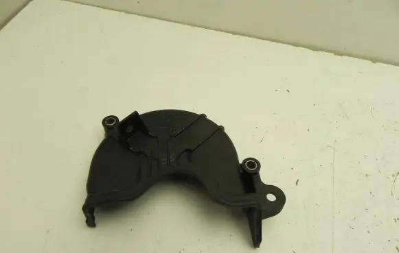 Audi A3 S3 8V Timing belt guard (cover) 04C109121C VD8750