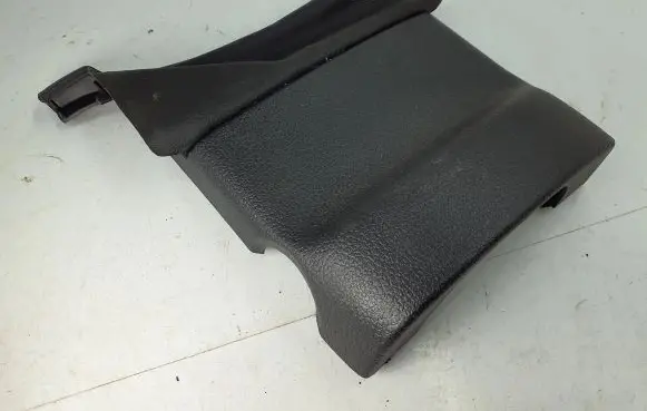 Volkswagen Golf VI Steering wheel column trim 5N0858565A 5N0858560C