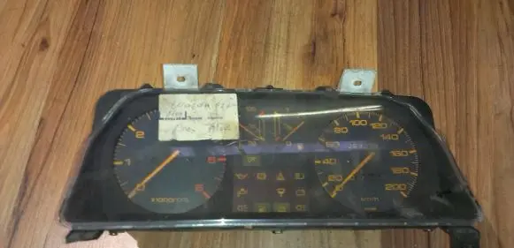 Mazda 626 Speedometer (instrument cluster)