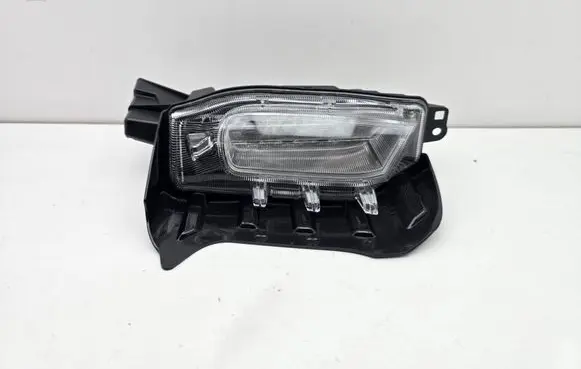 Toyota Prius+ (ZVW40) LED Daytime headlight 016539013