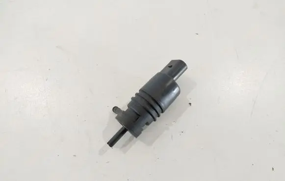 BMW 5 F10 F11 Windscreen/windshield washer pump 67128362154 8362154
