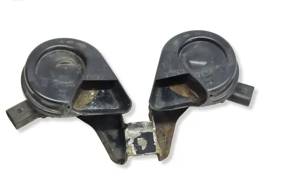 Audi TT TTS Mk2 Horn signal 8J0951223A 6033FB1547