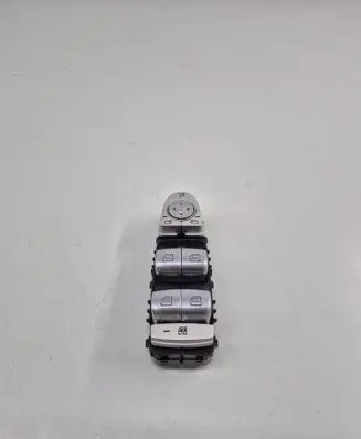 Mercedes-Benz C W205 Electric window control switch A2229056800