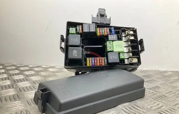 Seat Leon (5F) Fuse box set 5Q0907361A 5Q0937132A