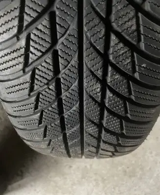 Mini Cooper Countryman F60 R17 winter tire 