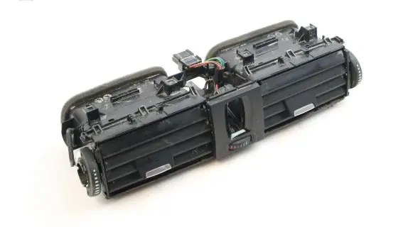 BMW 4 F32 F33 Dash center air vent grill 9218552 508835