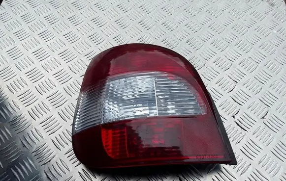 Renault Scenic I Rear/tail lights 7700428054
