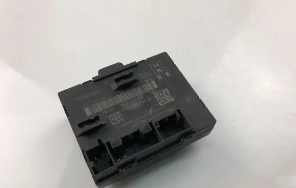 Audi A3 S3 8V Other control units/modules 5Q0959595A