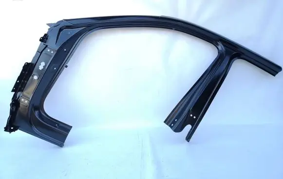 Audi e-tron Pillar (middle) 