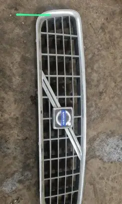 Volvo S80 Front grill 8659947