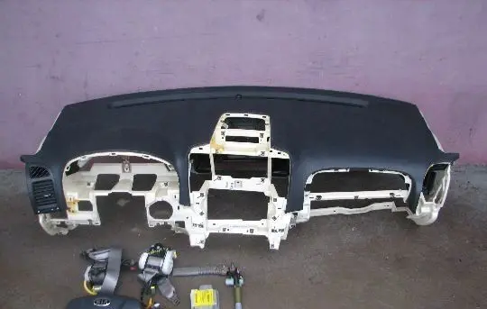 KIA Carnival Dashboard