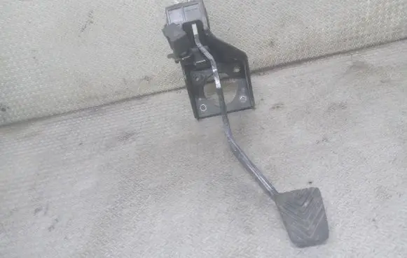 KIA Ceed Brake pedal 