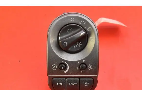 Light switch