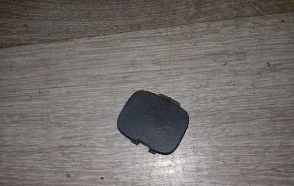 Volvo XC70 Front tow hook cap/cover 9484403 9484554