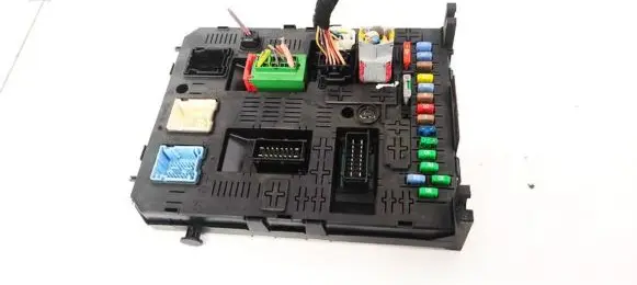 Citroen C5 Fuse box set 966405908001 00220708