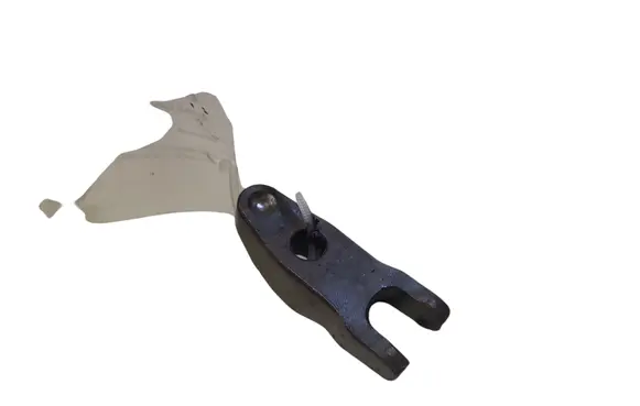 KIA Ceed Fuel Injector clamp holder