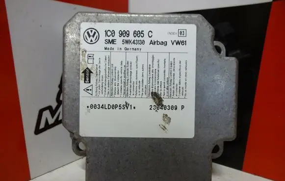 Volkswagen PASSAT B5.5 Airbag control unit/module 1C0909605C