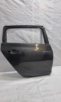 Opel Zafira C Rear door